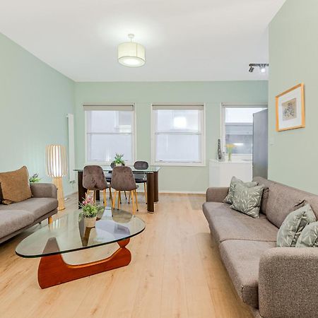 Stunning Central 2Br Flat Btw Soho & Covent Garden Лондон Экстерьер фото